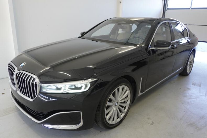 BMW Řada 7 - hlavní foto