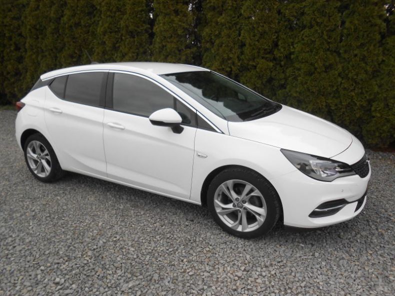 Opel Astra - hlavní fotka inzerátu