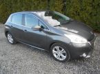 Peugeot 208 - fotka číslo 9