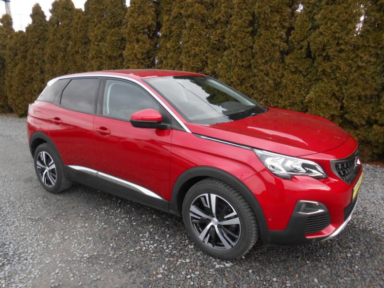 Peugeot 3008 - hlavní foto