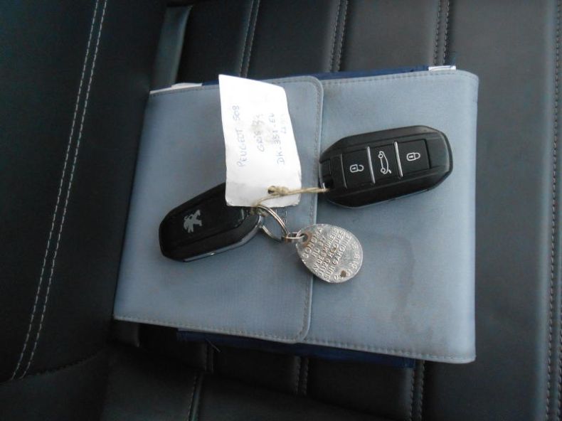 Peugeot 508 - hlavní foto