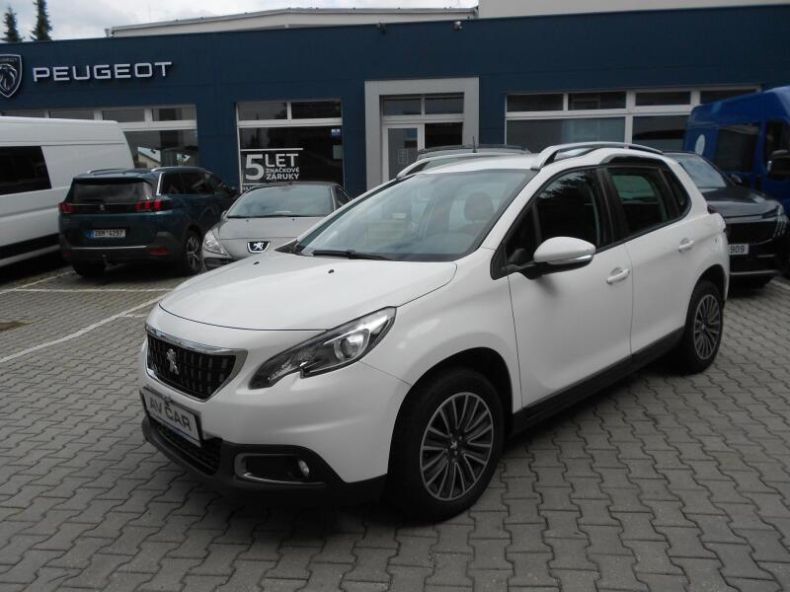 Peugeot 2008 - hlavní fotka