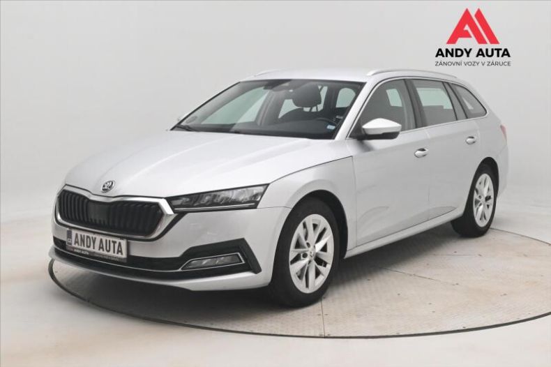 Škoda Octavia - hlavní fotka