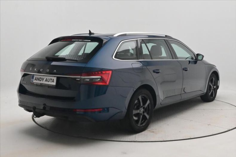 Škoda Superb - hlavní fotka