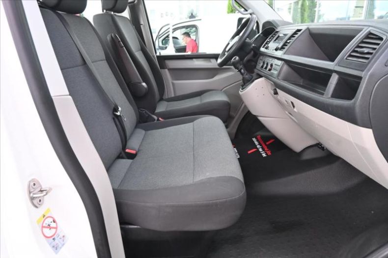 Volkswagen Transporter - hlavní fotka