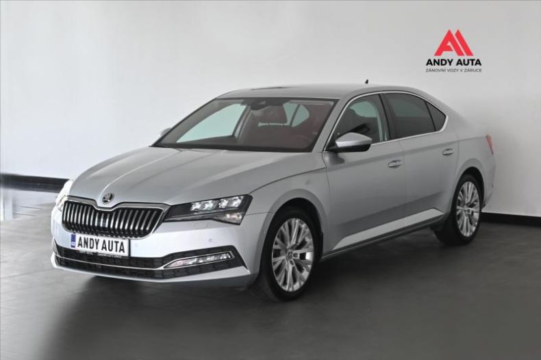 Škoda Superb - hlavní foto