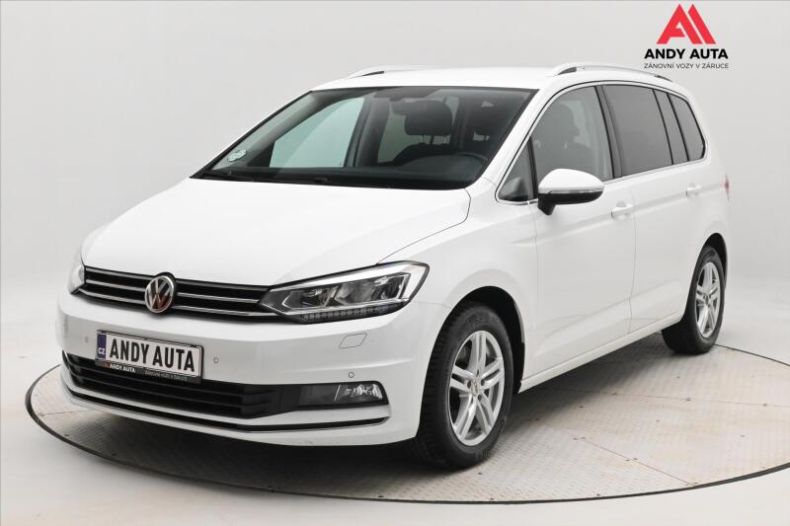 Volkswagen Touran - hlavní foto