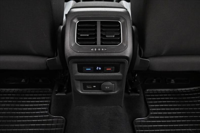 Volkswagen Tiguan - hlavní fotka