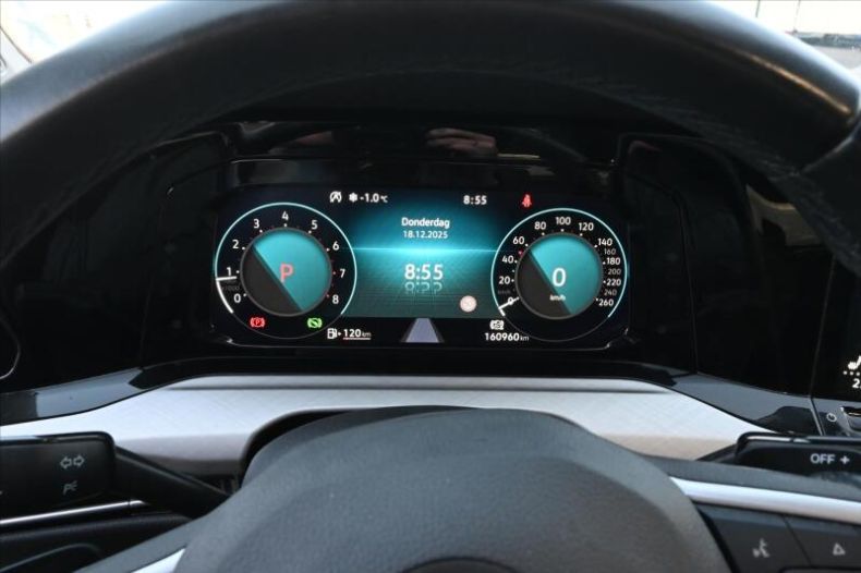 Volkswagen Golf - hlavní fotka