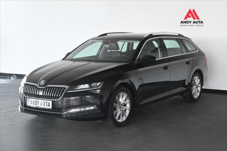 Škoda Superb - hlavní foto