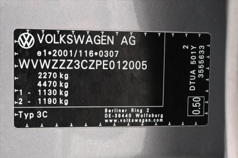 Volkswagen Passat - hlavní fotka