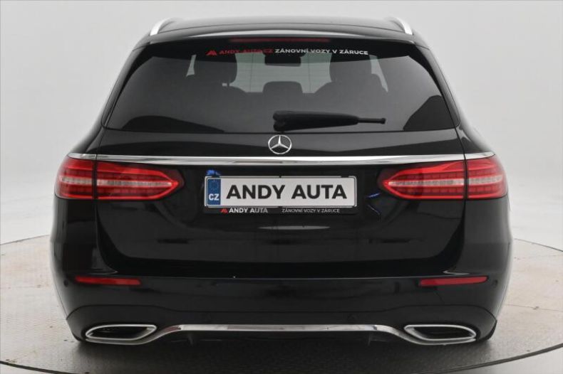 Mercedes Třída E - hlavní fotka