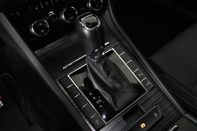 Škoda Superb - hlavní fotka