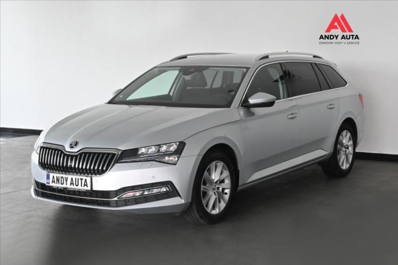 Škoda Superb - hlavní foto