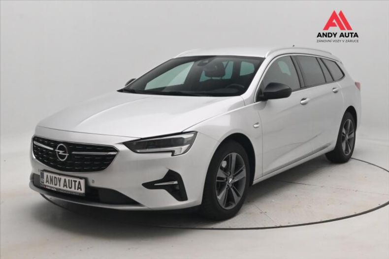 Opel Insignia - hlavní foto