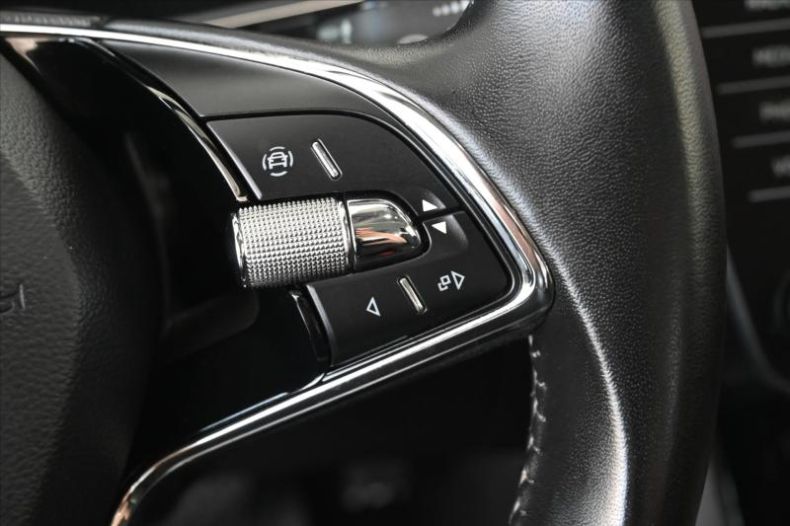 Škoda Superb - hlavní fotka