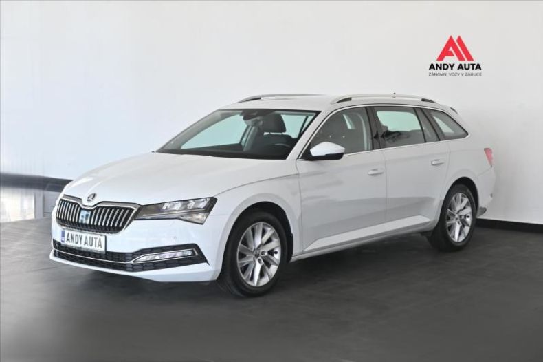 Škoda Superb - hlavní foto