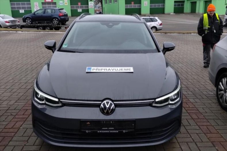 Volkswagen Golf - hlavní fotka