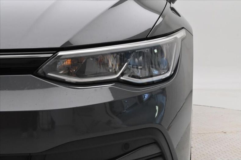 Volkswagen Golf - hlavní fotka