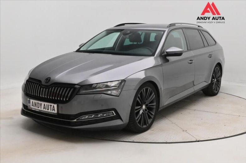 Škoda Superb - hlavní foto