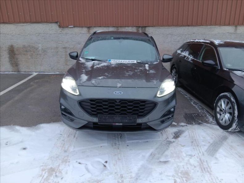 Ford Kuga - hlavní foto