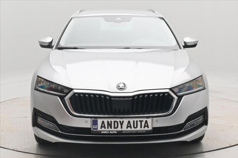 Škoda Octavia - hlavní fotka