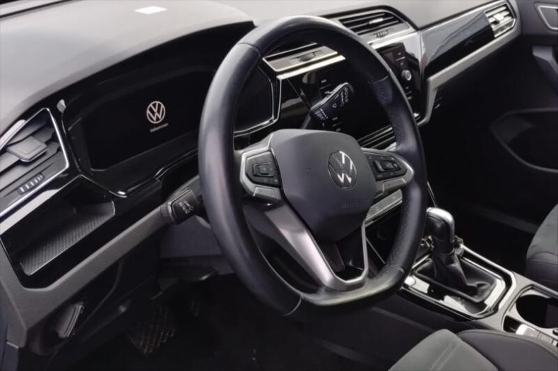 Volkswagen Touran - hlavní fotka