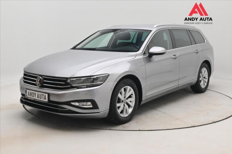 Volkswagen Passat - hlavní fotka inzerátu