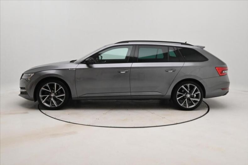 Škoda Superb - hlavní fotka