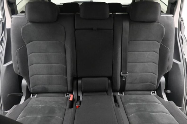 Volkswagen Tiguan - hlavní fotka