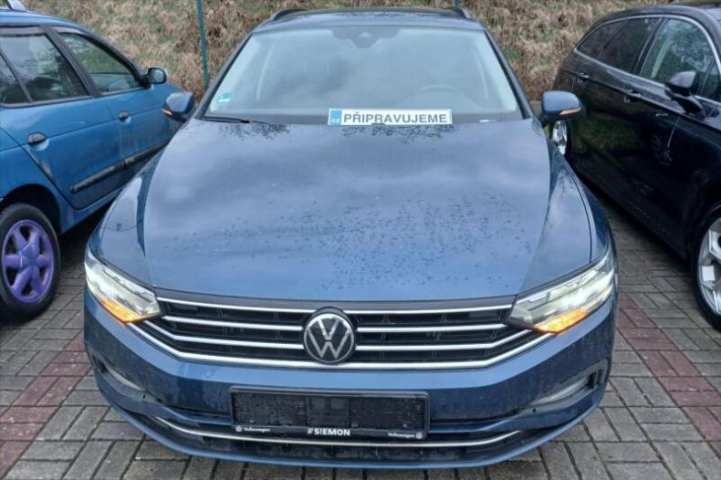 Volkswagen Passat - hlavní fotka inzerátu
