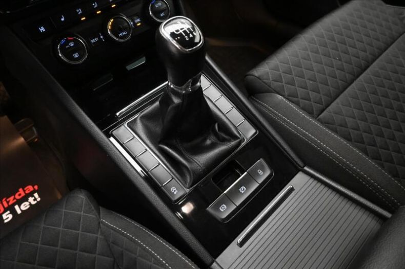 Škoda Superb - hlavní fotka