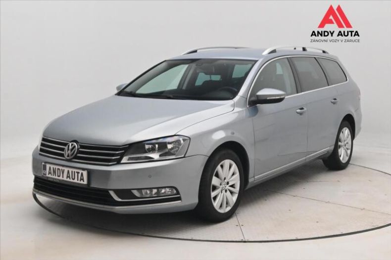Volkswagen Passat - hlavní fotka