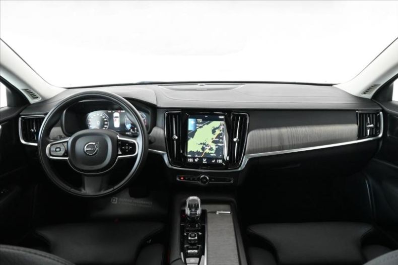 Volvo S90 - hlavní fotka