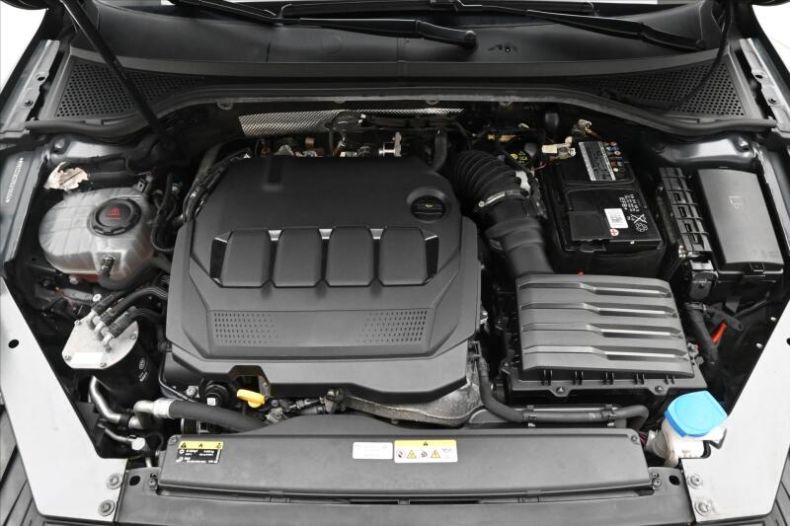 Volkswagen Passat - hlavní fotka