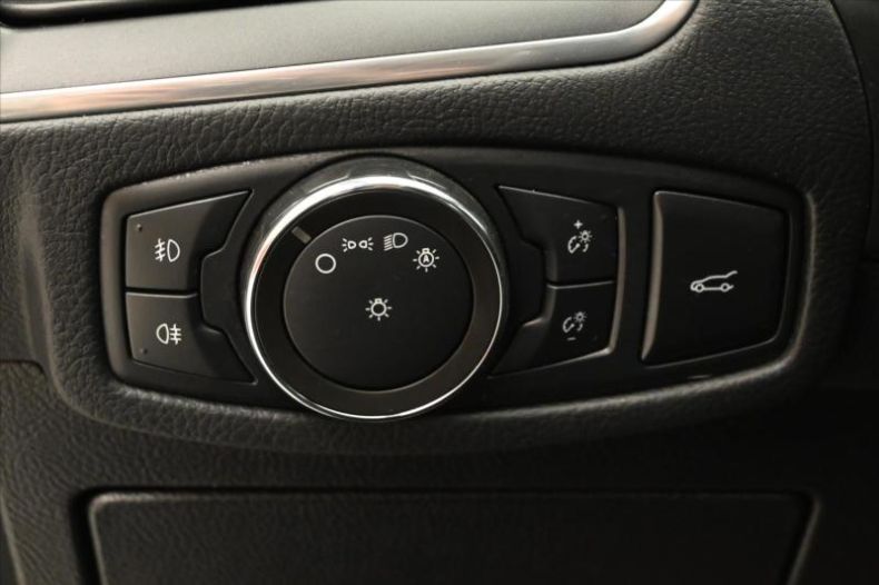 Ford S-MAX - hlavní fotka