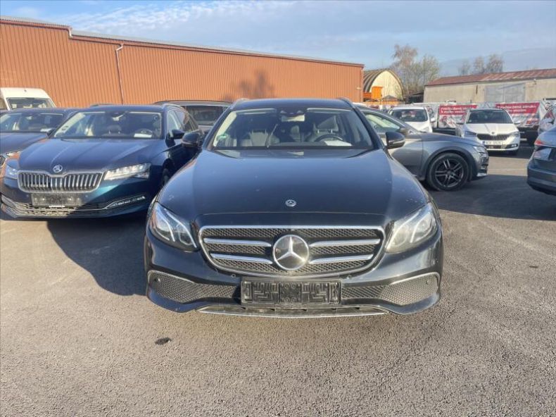 Mercedes Třída E - hlavní fotka inzerátu