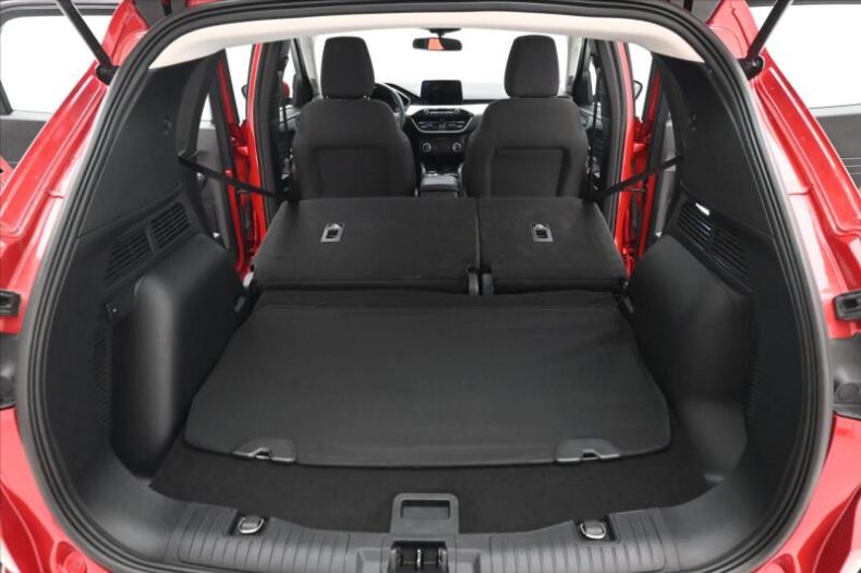 Ford Kuga - hlavní fotka
