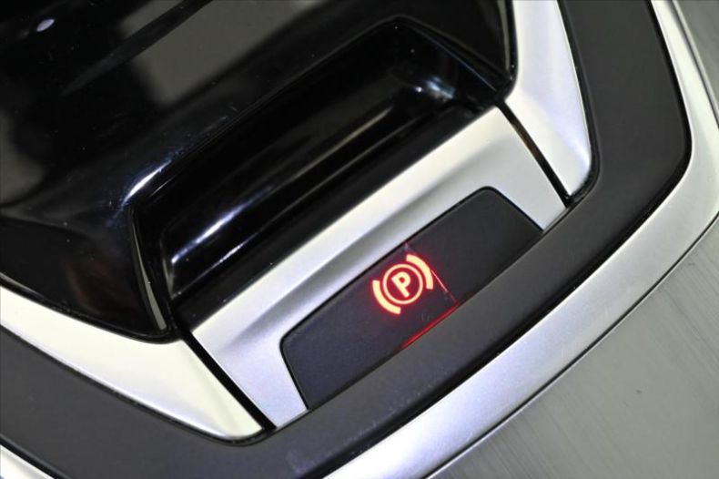 Peugeot 308 - hlavní fotka