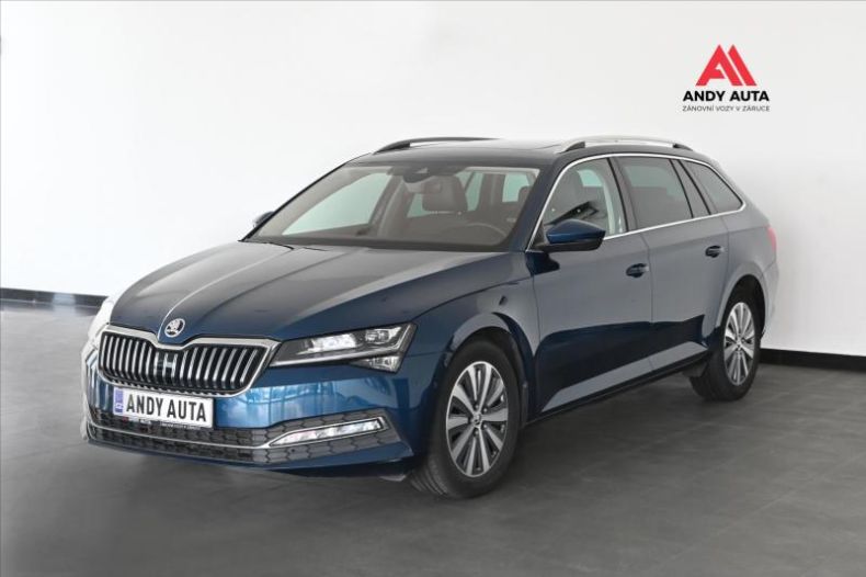 Škoda Superb - hlavní foto