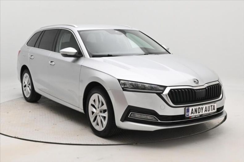 Škoda Octavia - hlavní fotka