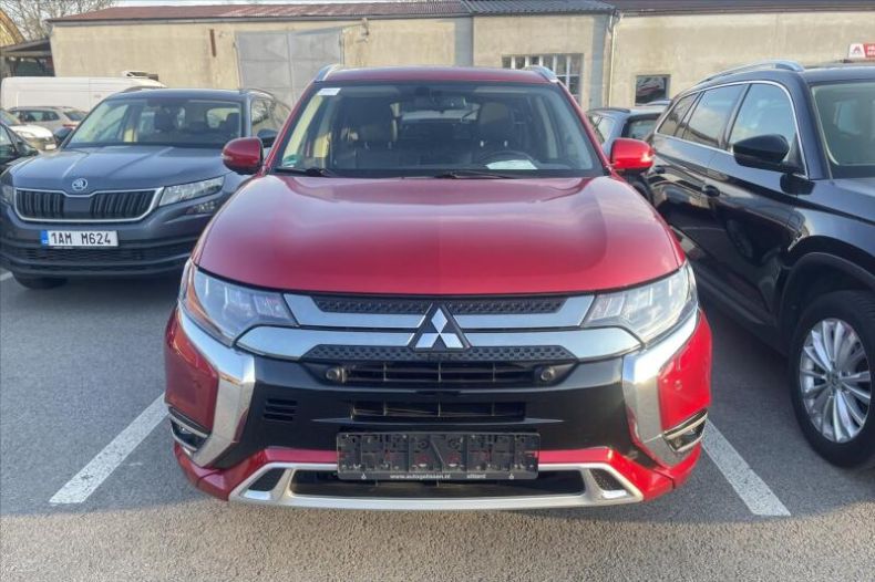 Mitsubishi Outlander - hlavní fotka inzerátu