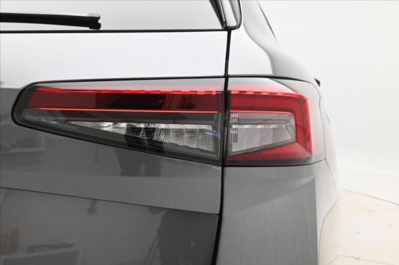 Škoda Superb - hlavní fotka