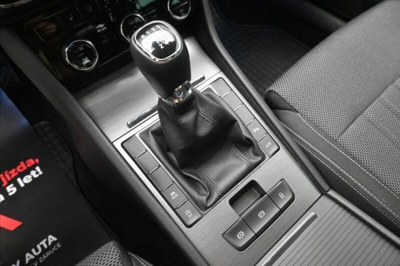 Škoda Superb - hlavní fotka