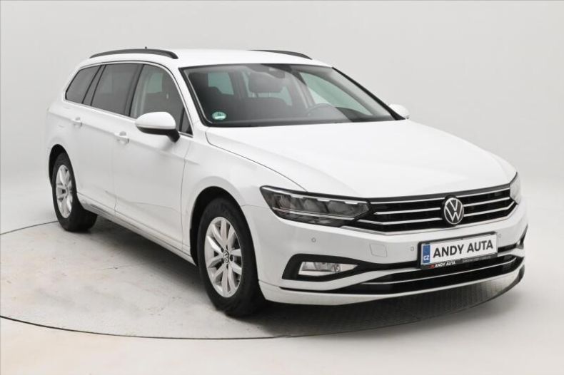 Volkswagen Passat - hlavní fotka