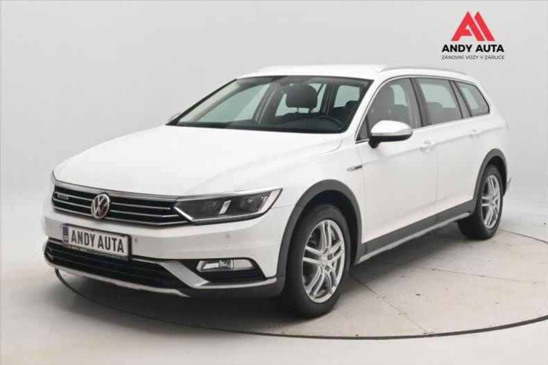 Volkswagen Passat - hlavní foto