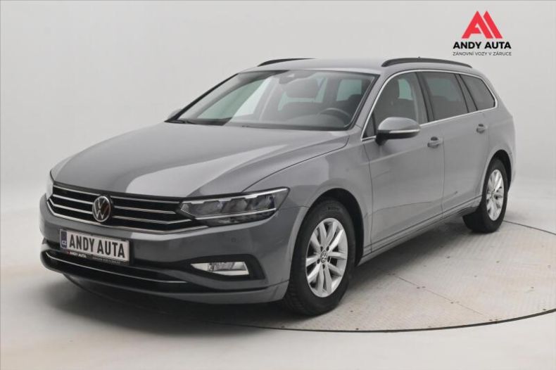 Volkswagen Passat - hlavní foto