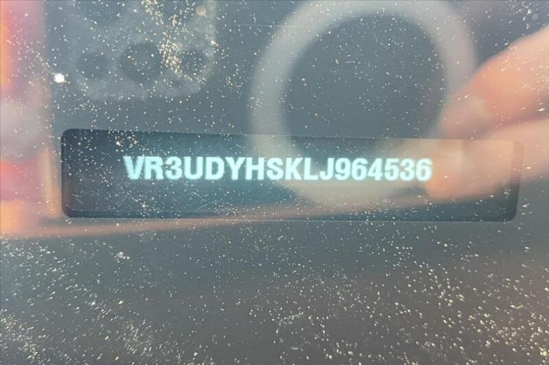 Peugeot 2008 - hlavní fotka