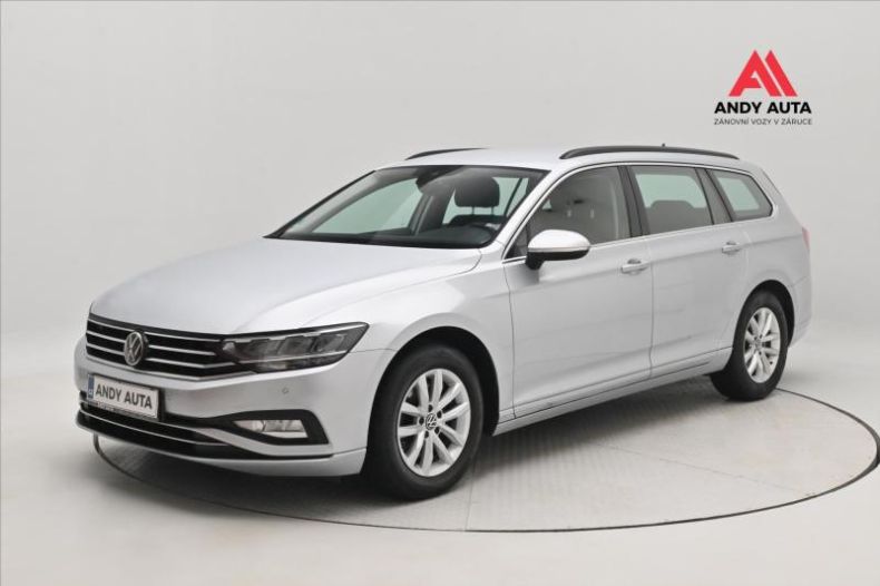 Volkswagen Passat - hlavní fotka inzerátu
