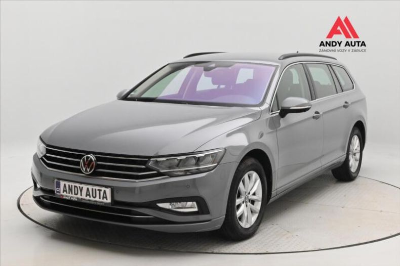 Volkswagen Passat - hlavní foto